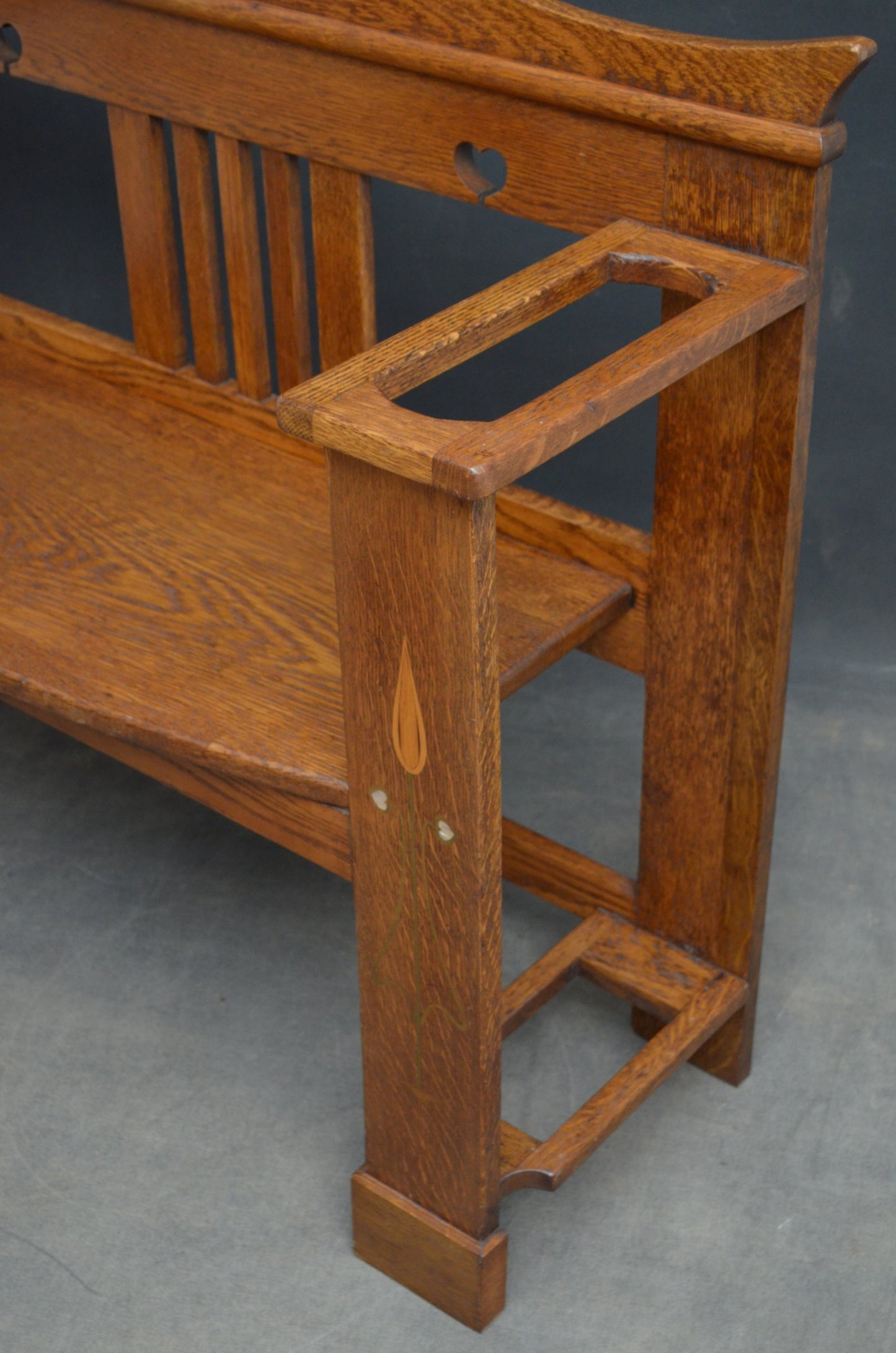 The Gimson Arts and Crafts Hall Settle