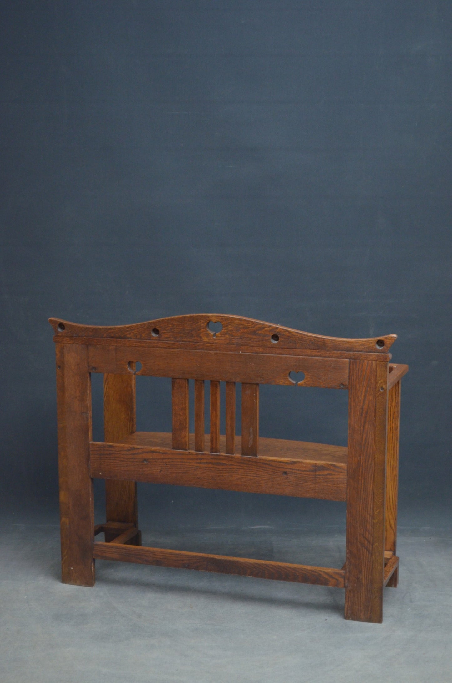 The Gimson Arts and Crafts Hall Settle